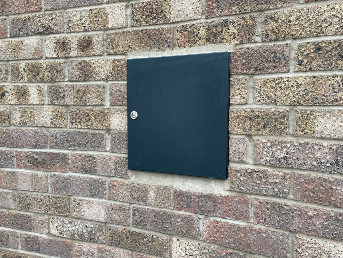Are Outdoor Letterboxes Rainproof? - Letterbox Supermarket