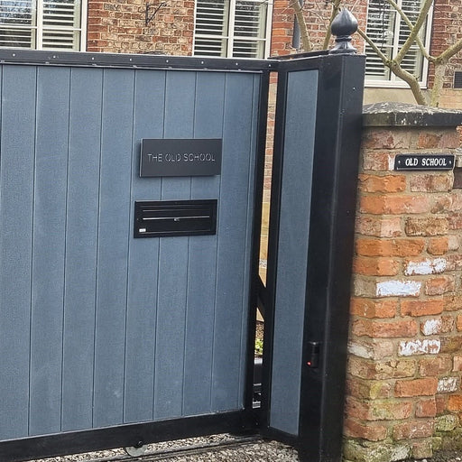 Outdoor Post Box for Gates and Fence Mounting Rear Access Lockable W3-3 - Letterbox Supermarket