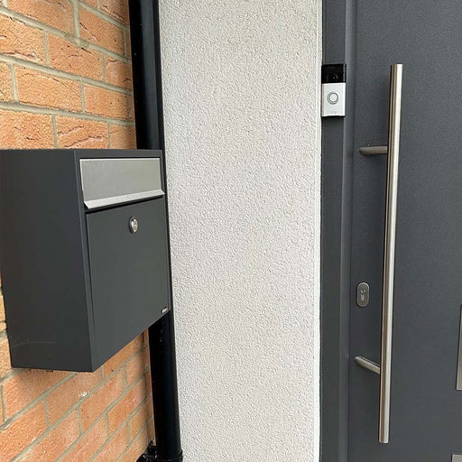 Wall Mounted Post Box Lockable Powder Coated Allux 250 - Letterbox Supermarket