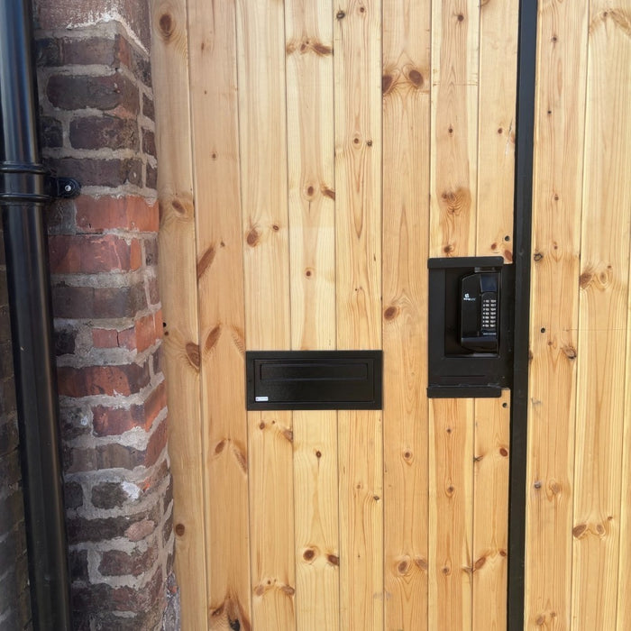 Gate and Fence Mounted Outdoor Post Box with Trim - Rear Access W3-1