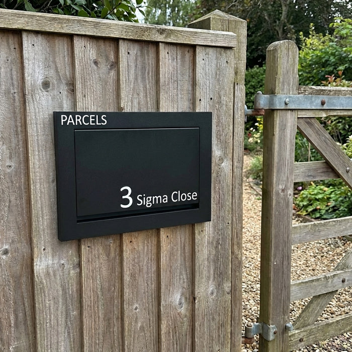 Sigma Paco VE2 - Rear Access Parcel Box for Gates and Fences