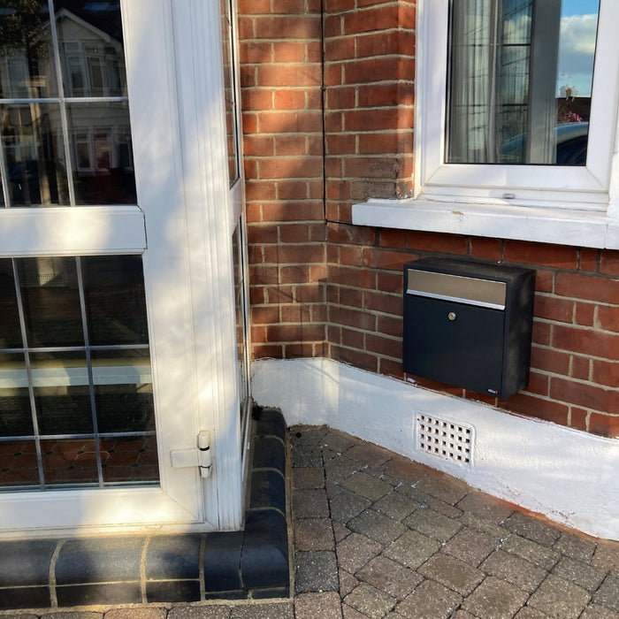 Wall Mounted Post Box Lockable Powder Coated - Allux 250