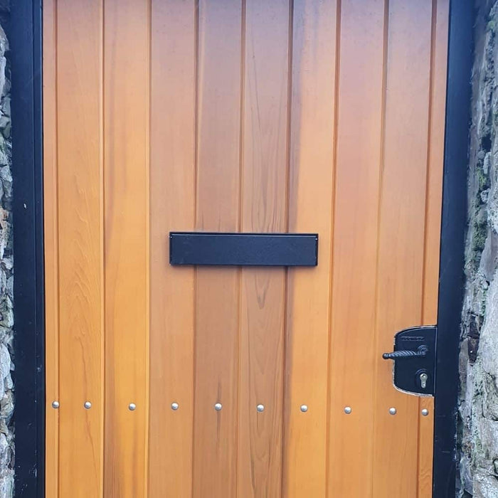 Outdoor Post Box for Gates and Fence Mounting Rear Access Lockable W3 - 6 - Letterbox Supermarket