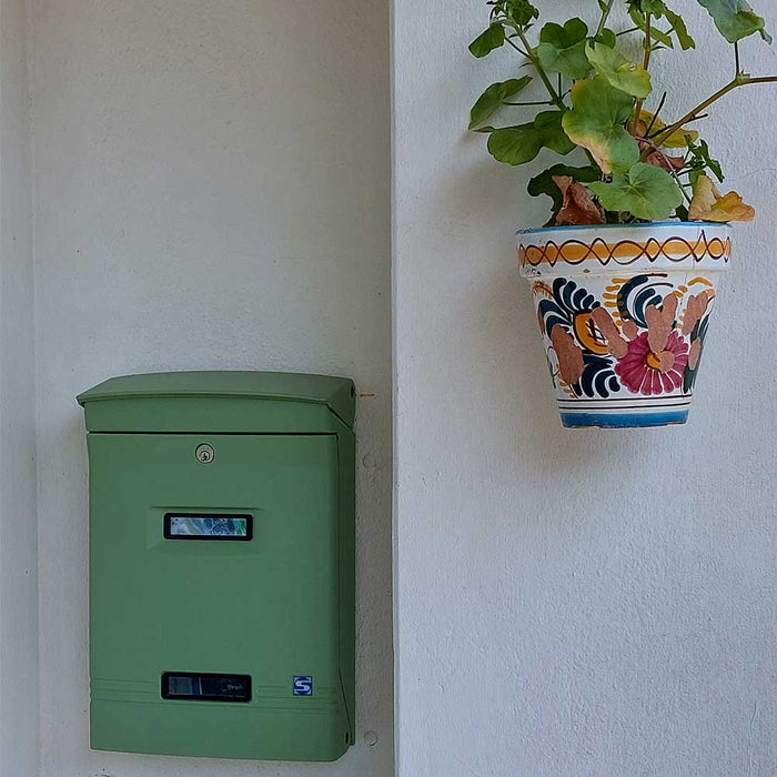 Wall Mounted Post Box Lockable Die - Cast Aluminium Moda Italiana Gioiosa - Letterbox Supermarket